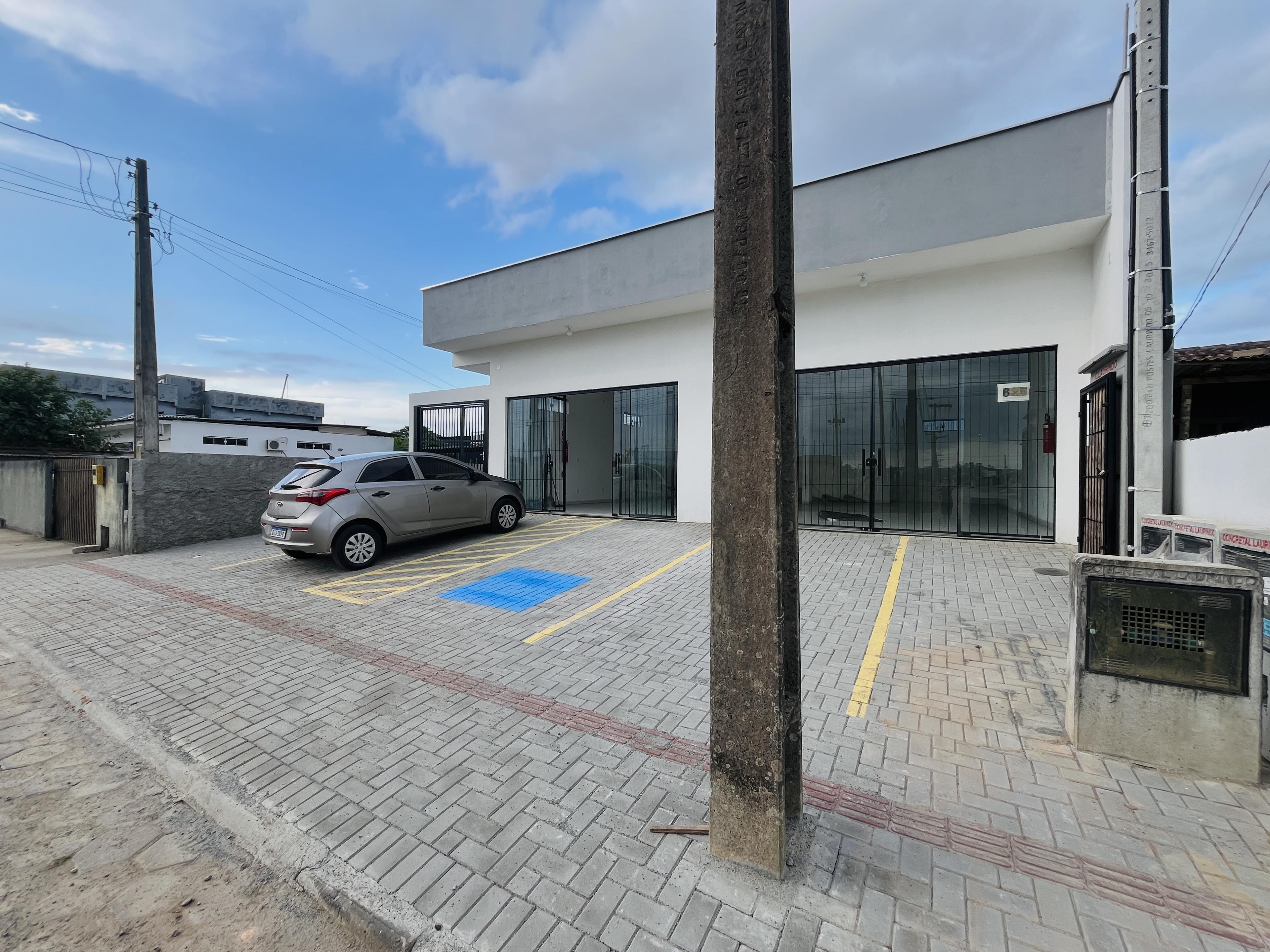 Sala Comercial - Porto Grande